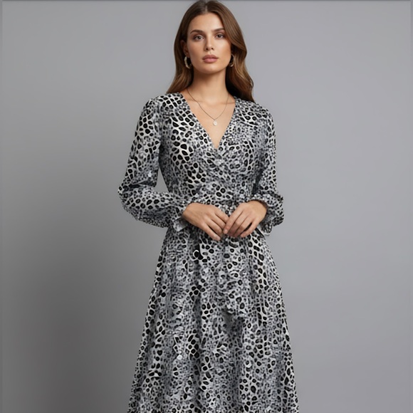 Black And White Animal Print Flounce Sleeve Belted Dress - Picture 3 of 10